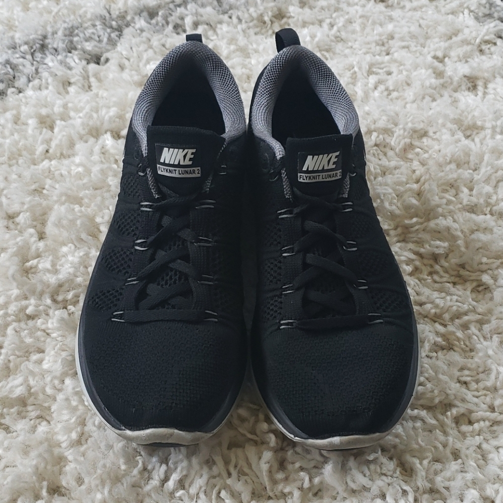 Nike Flyknit Lunar 2